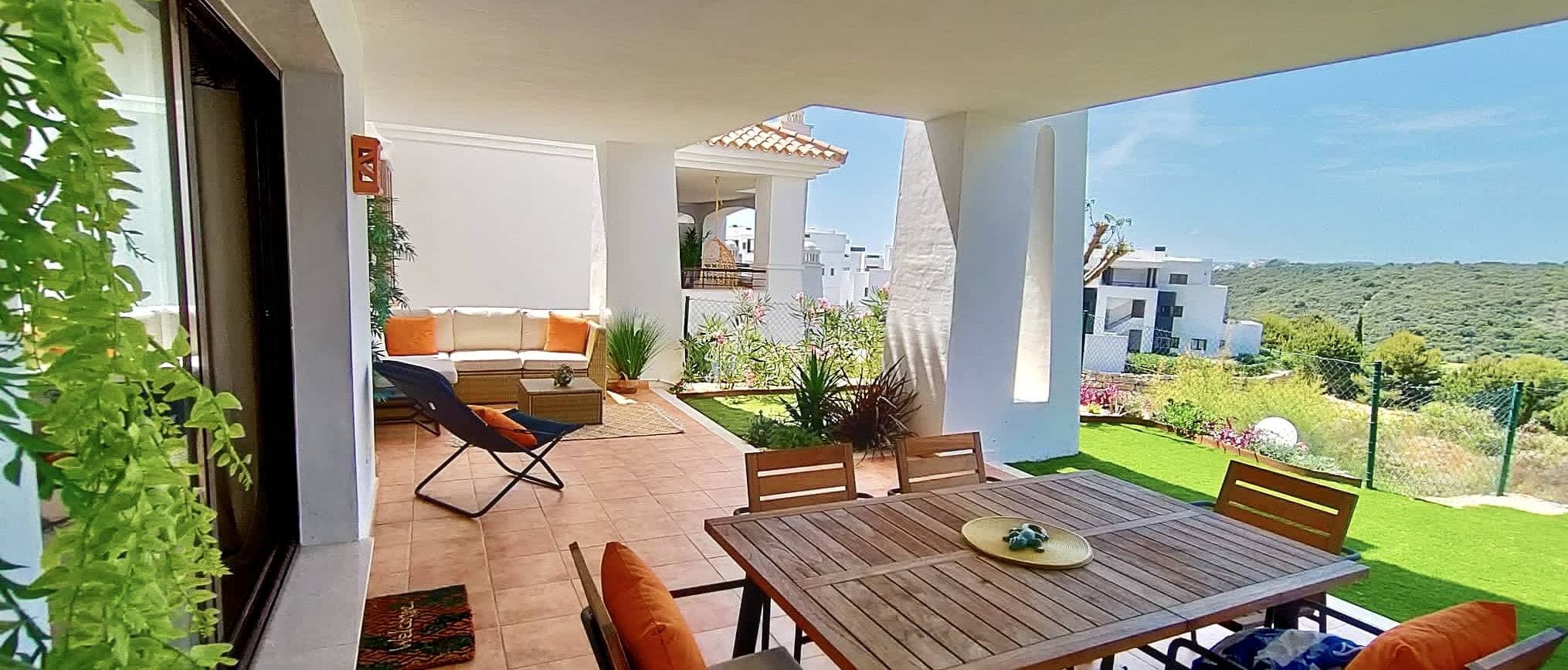 Albatros Open Space 2394 Casares Costa 1