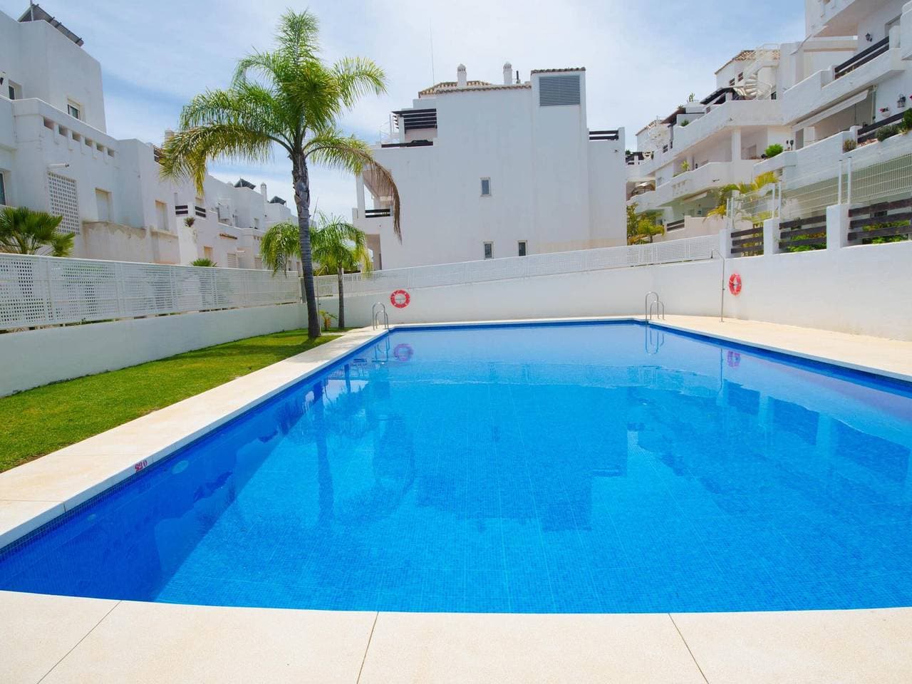 Foto 11 von 25: Luxuswohnung in Estepona mit Terrasse und Parkplatz