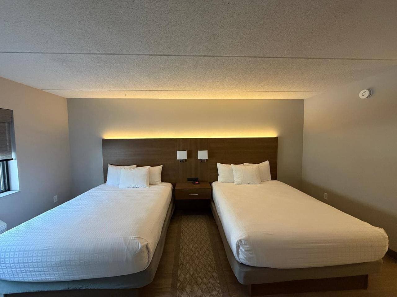 Foto 11 von 18: Queen Room with Two Queen Beds