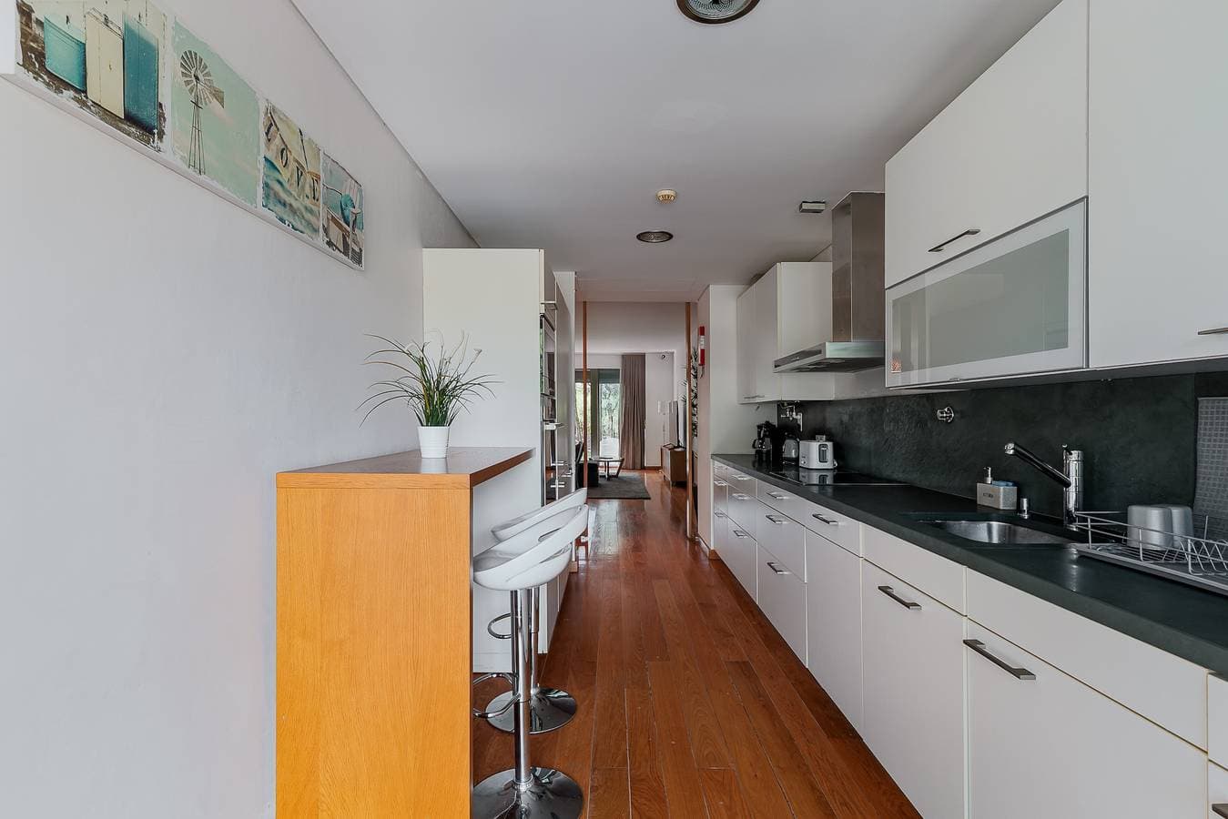 Foto 8 von 26: Ferienhaus 'Casa Tróia' mit privatem Garten, WLAN und Klimaanlage