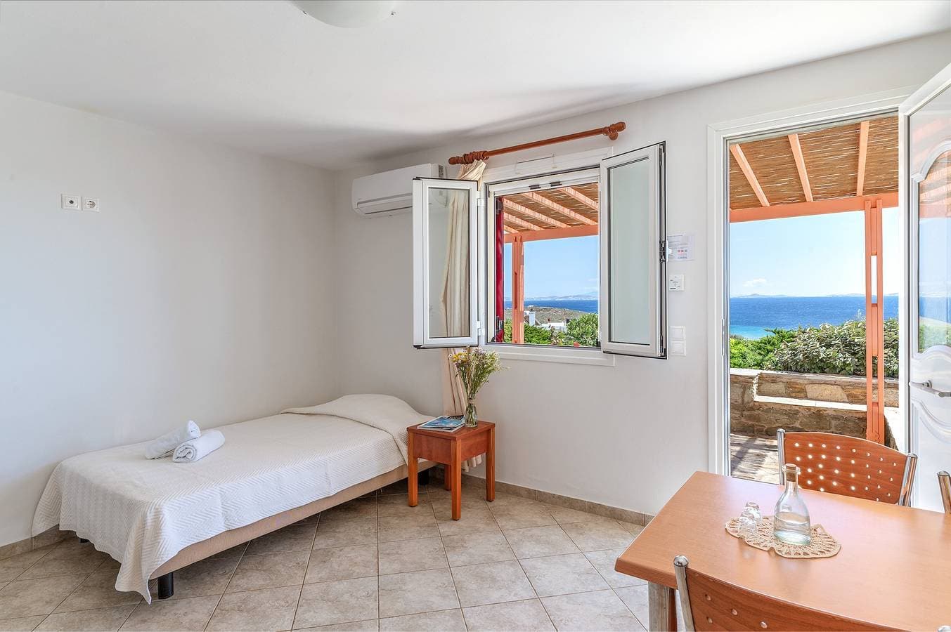 Foto 7 von 20: Ferienhaus 'Anemologio 203 Tinos' mit Meerblick, WLAN und Klimaanlage