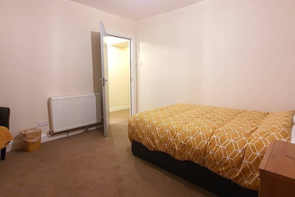 Foto 3 von 13: Apartment-Eigenes Badezimmer