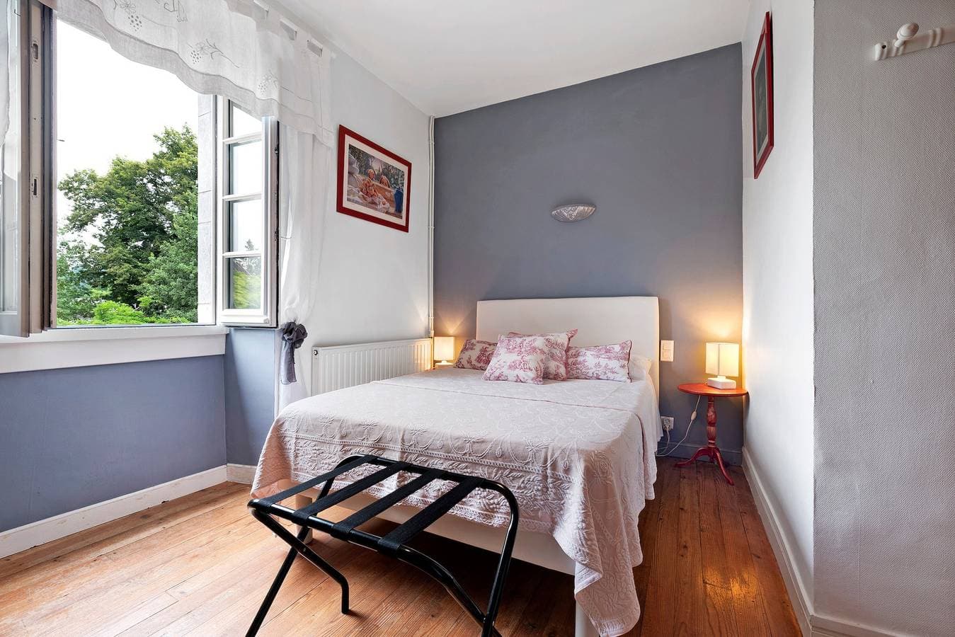 Foto 12 von 28: Ferienhaus „Gîte La Petite Gourmande“ mit gemeinsamer Terrasse, Garten und WLAN