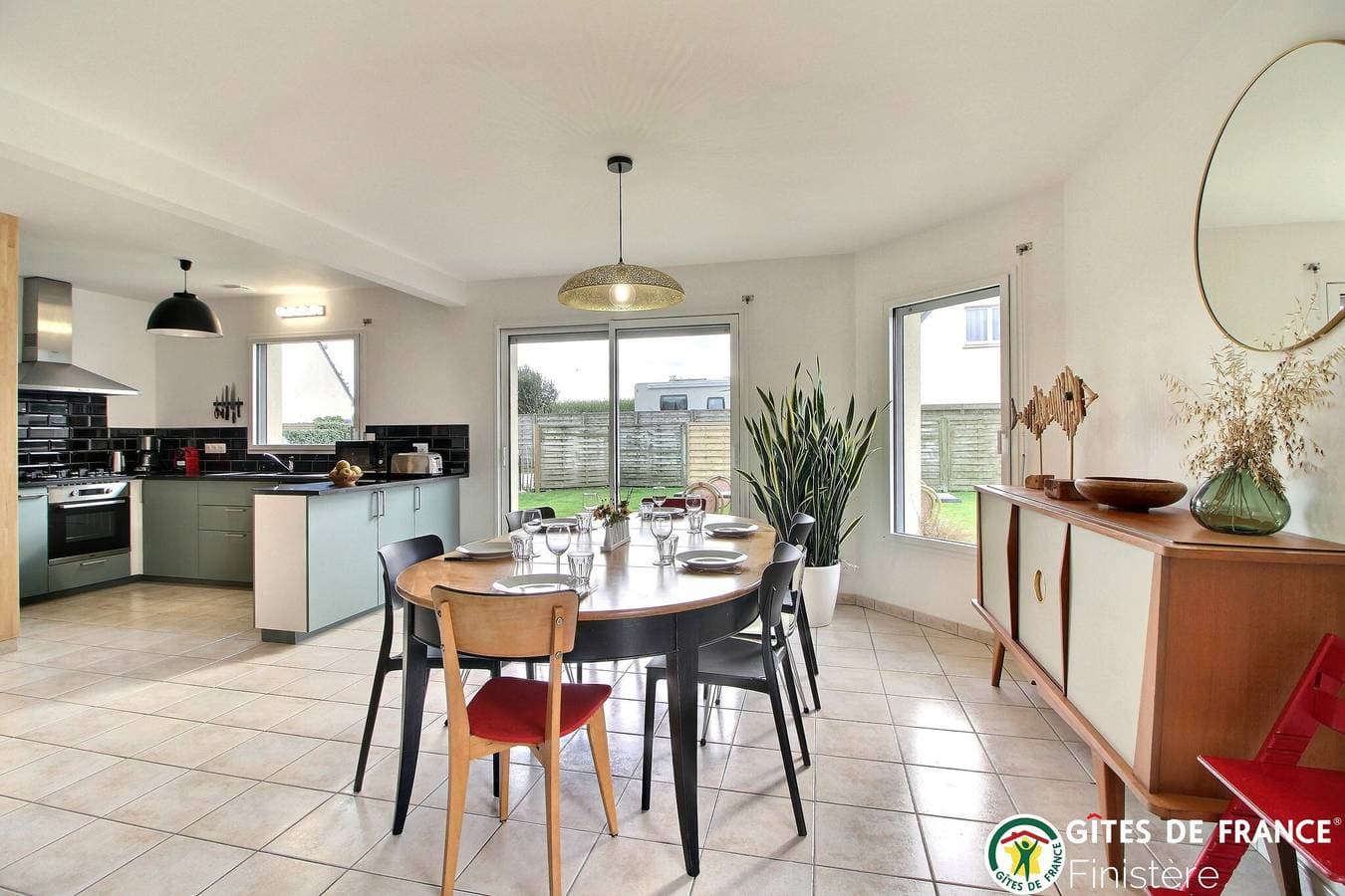 Foto 11 von 28: Maison lumineuse et confortable avec jardin clos