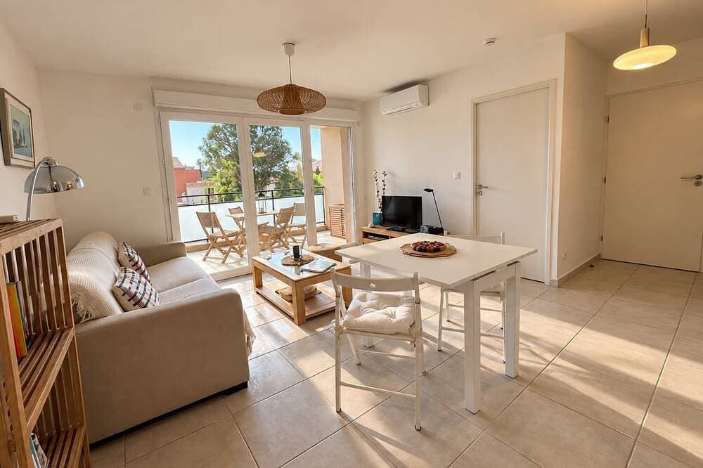 Foto 8 von 21: 2 Room 3* Flat With A/C & Pool   Bormes/Le Lavandou