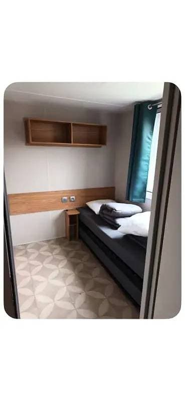 Foto 4 von 9: Camping Les Rives de Condrieu - Mobilhome 3 Chambres 8 pers