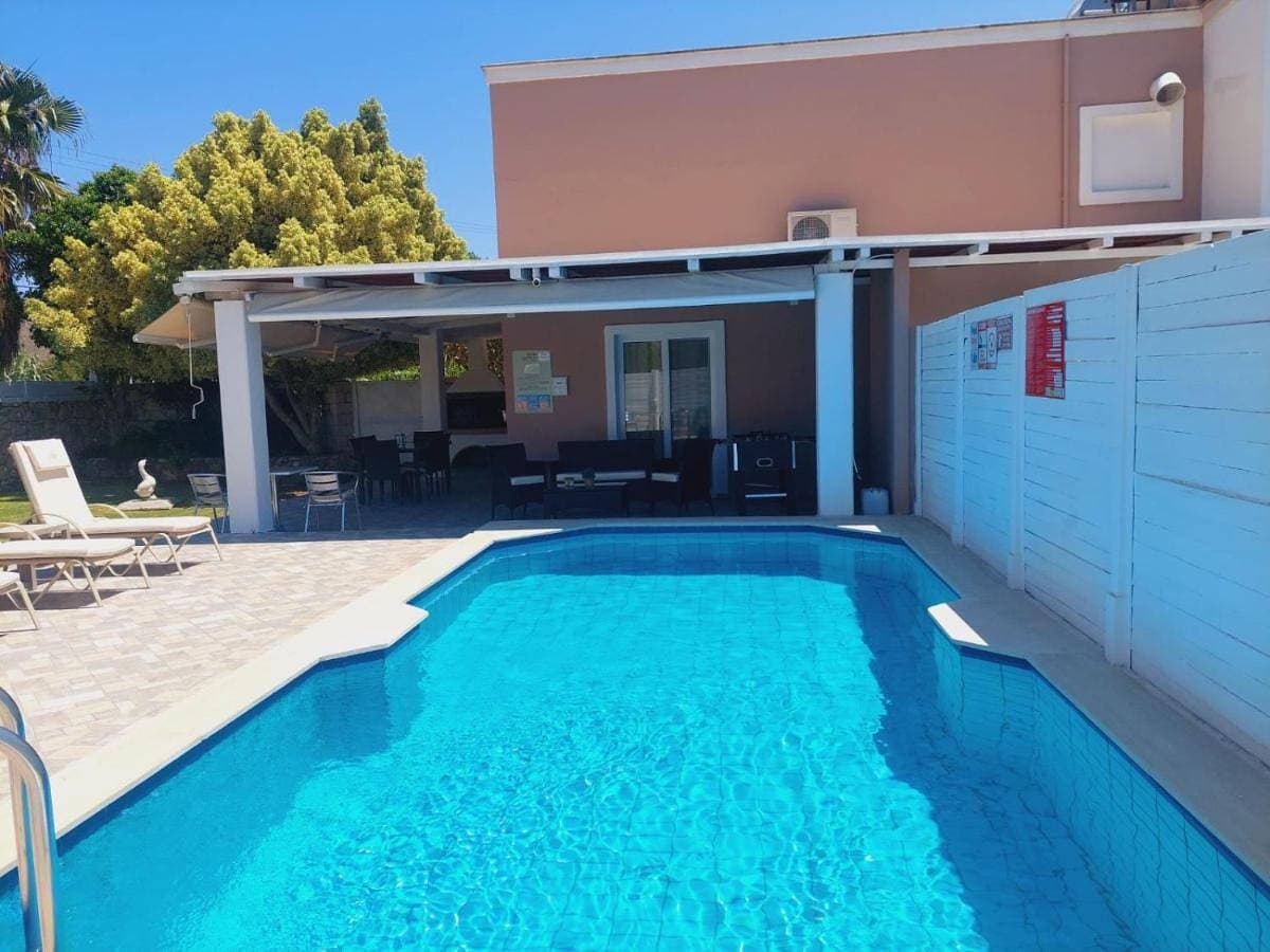 Foto 4 von 37: Three-Bedroom House
