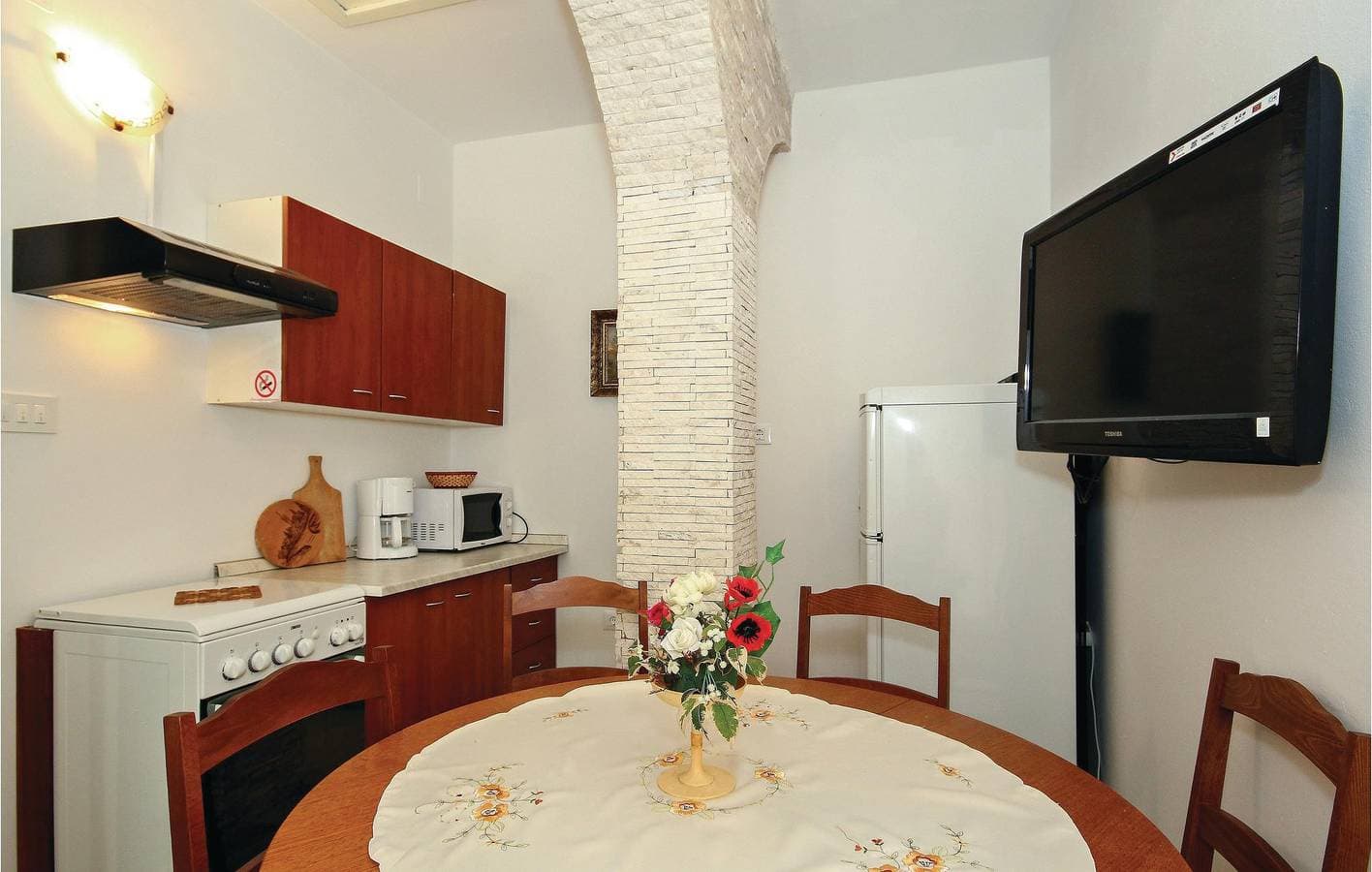 Foto 12 von 27: Gemütliche Ferienwohnung mit Terrasse, WLAN und Parkplatz in der Nähe der Küste und des Stadtzentrums