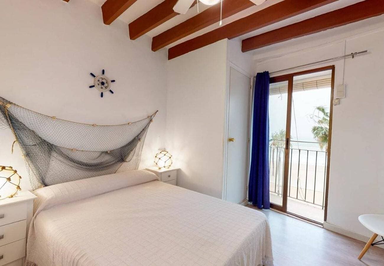 Foto 7 von 18: Ibicenco Villajoyosa: Strandapartment mit Meerblick, WLAN & Klimaanlage