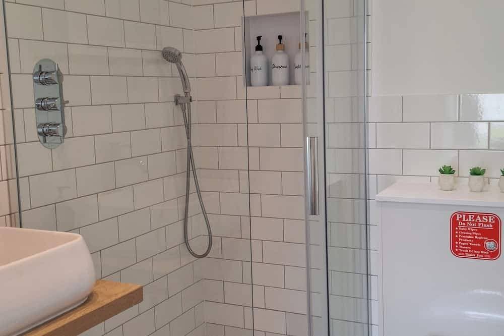 Foto 9 von 27: A new 3-bed flat with en-suite near Heathrow