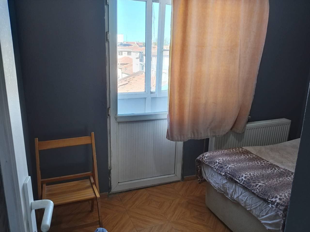 Foto 10 von 14: Apartment mit 4 Schlafzimmern, Flussblick, Garten und 24-Stunden-Self-Check-in
