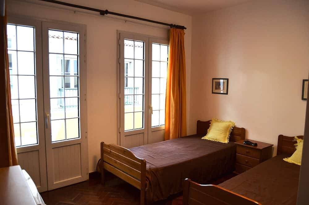 Foto 2 von 21: Charmantes Studio im Funchal Center 3N