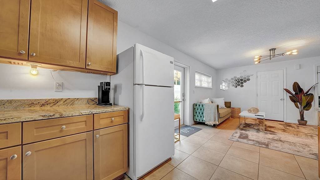Foto 9 von 15: Oceanside 1st floor home, 1 block away from beach and 15 mins away from Mayo