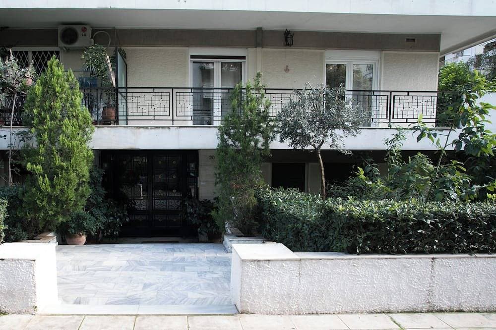 Athenian Riviera Apartment 1