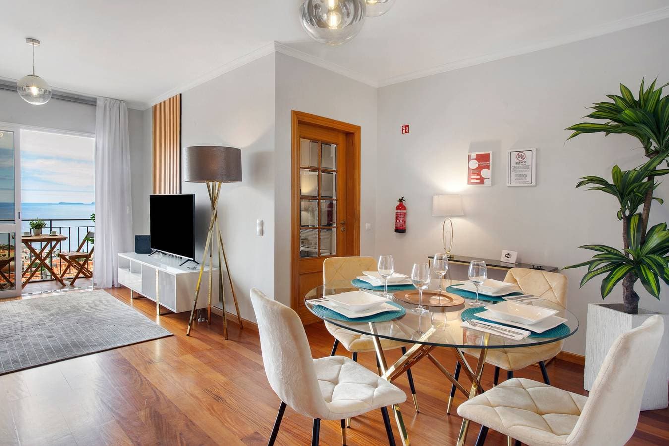 Foto 6 von 20: Apartment 'Ti Clara View' mit Meerblick, Balkon und WLAN