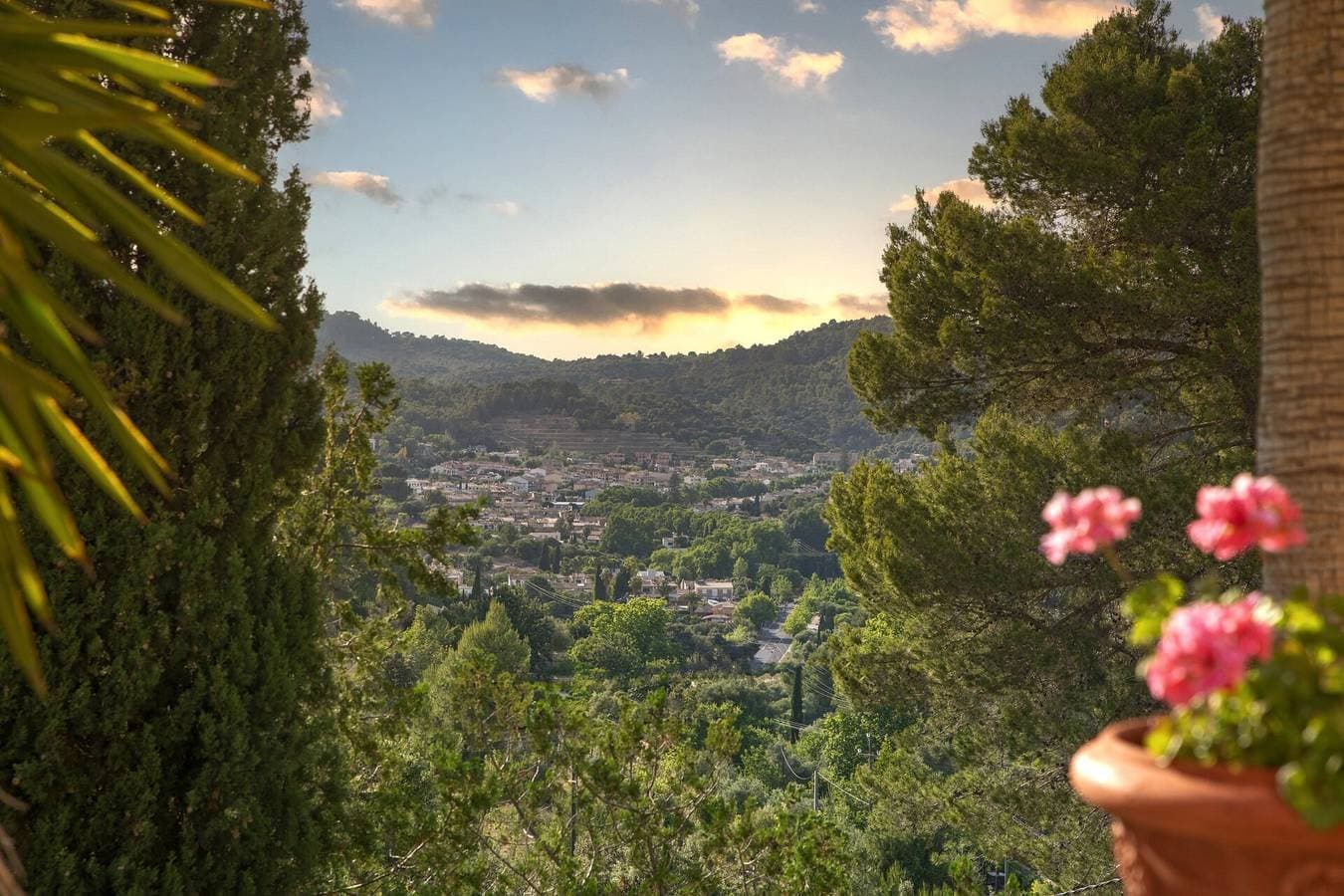 Foto 4 von 45: Finca 'Especial El Pino En Esporles' mit Bergblick, WLAN und Klimaanlage