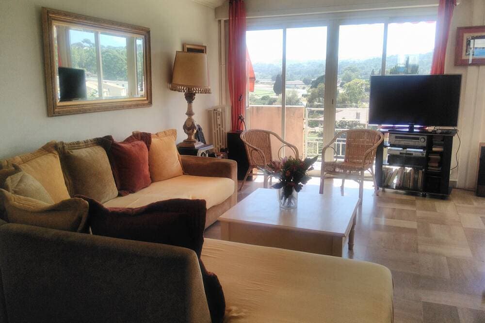 Foto 7 von 12: Large flat for 6 pers, very close to the beach, 3 bedrooms, bright and sea view