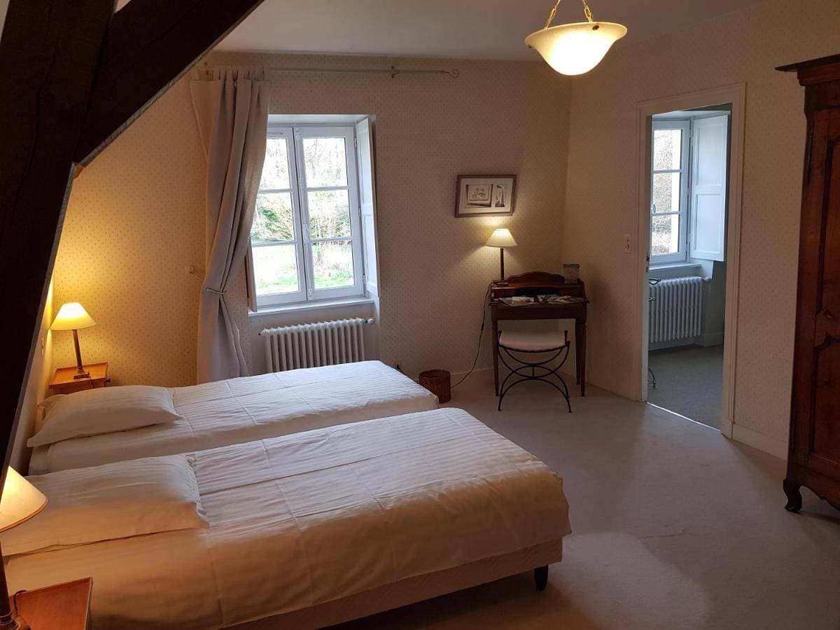Foto 3 von 10: Suite with Garden View
