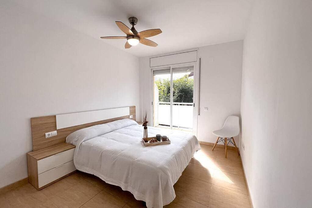Foto 4 von 28: Two-Bedroom Apartment