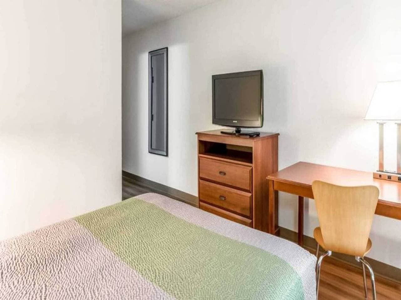 Foto 4 von 34: 1 Kingsize-Bett | Nichtraucher, Kühlschrank