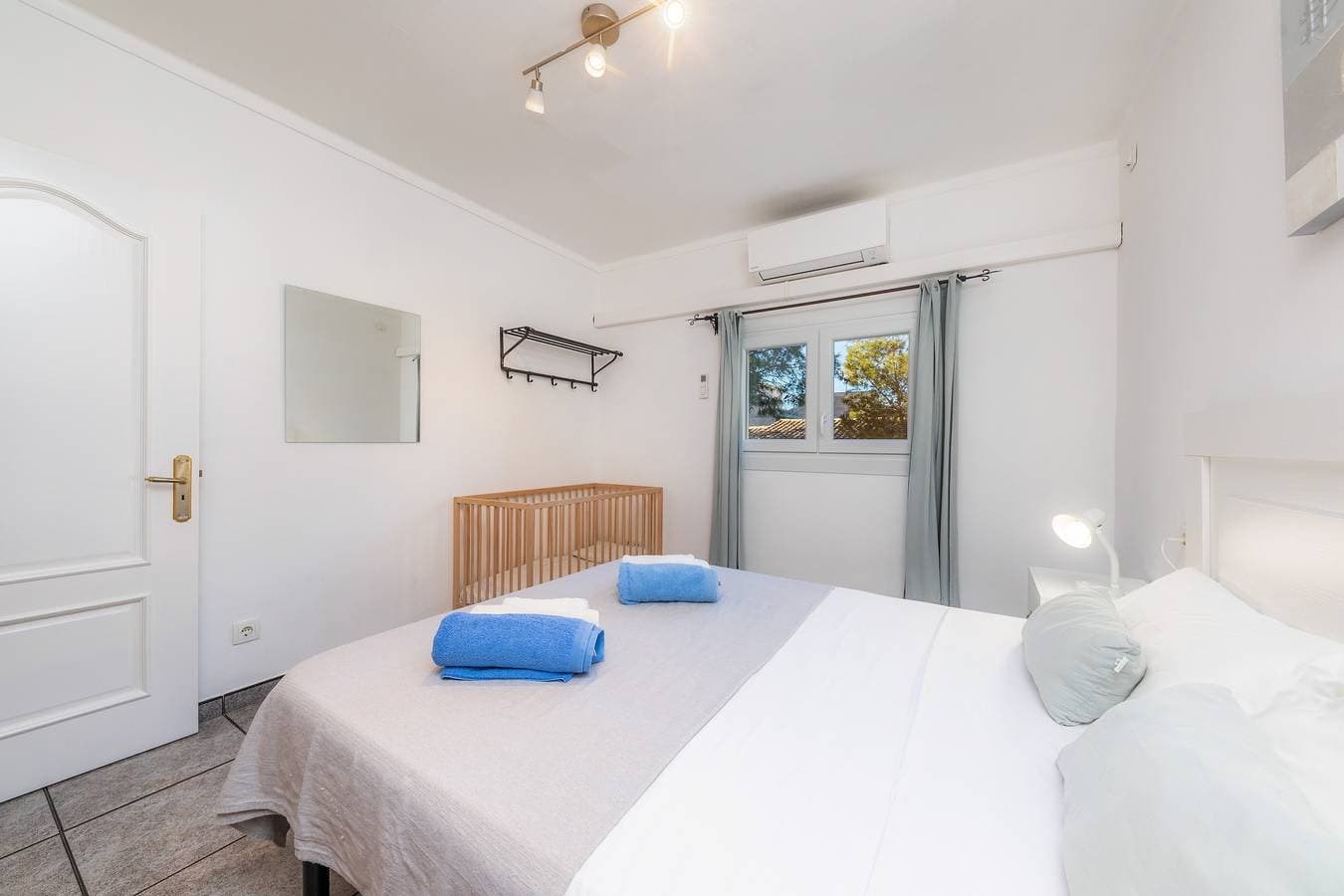 Foto 8 von 25: Ferienhaus 'Costa den Blau' nahe dem Strand mit Balkon, Terrasse und WLAN