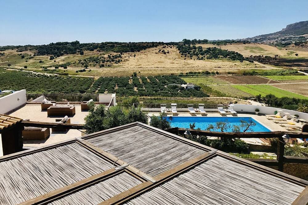 Carabollace Estate - Sirocco 1