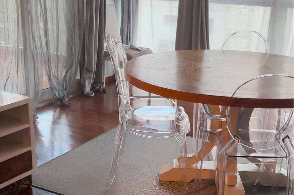 Foto 12 von 20: Altea beach, spacious 3 bedroom apartment, sea front