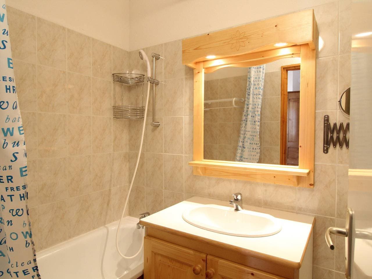 Foto 5 von 12: Gemütliche Wohnung für 6 Personen mit Balkon in Aussois