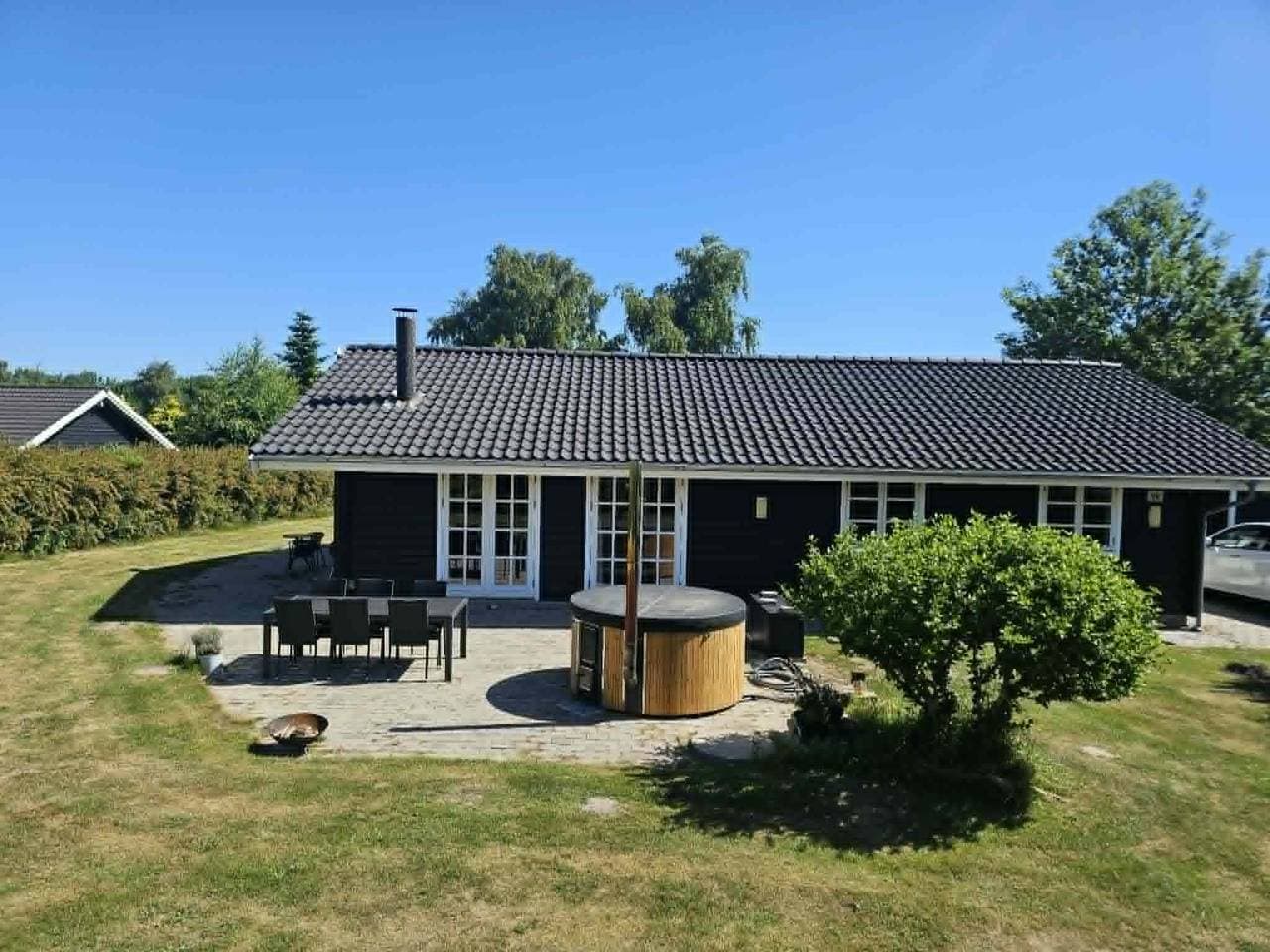 Schönes Ferienhaus mit uneinsehbarem Garten. 1