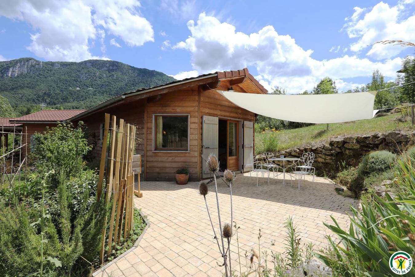 La Petite Maison En Bois 1