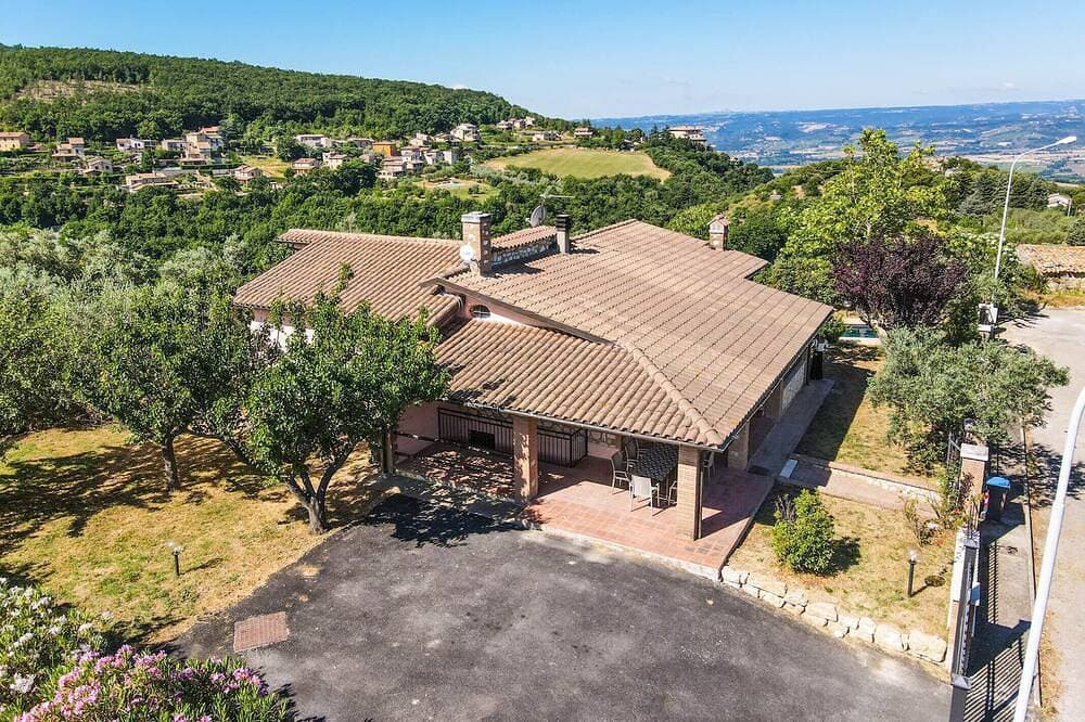 Foto 11 von 30: Casa con giardino/piscina privati vicino a Orvieto