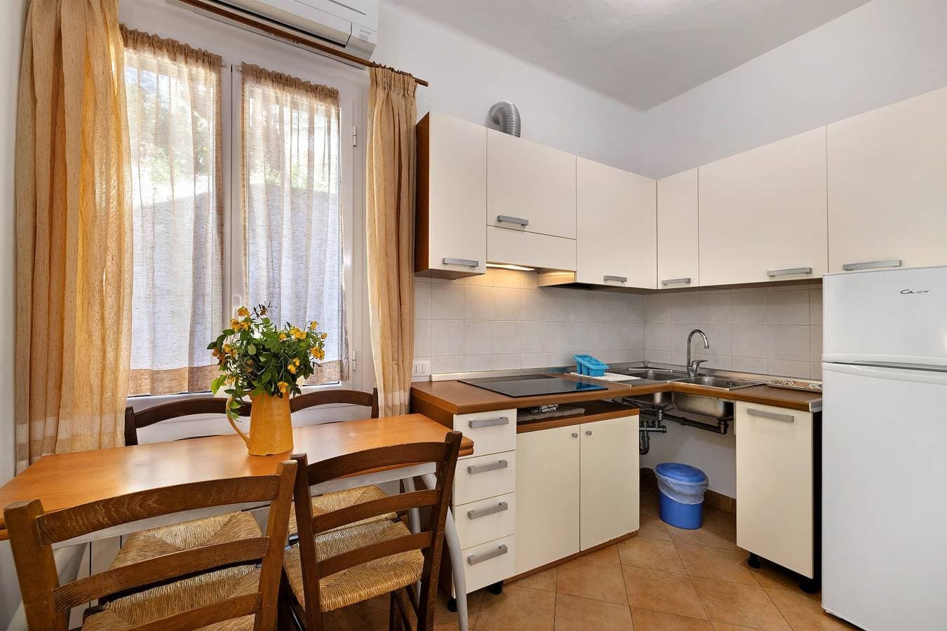 Foto 9 von 37: Ferienwohnung 'La Realidad 1' mit Gemeinschaftspool, WLAN und Klimaanlage