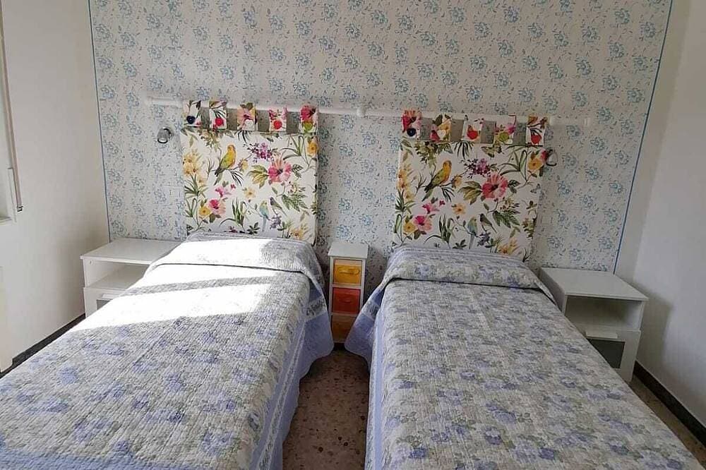 Foto 5 von 30: Elena Holiday Home: Haus mit Garten, Kinderparadies, privater Parkplatz