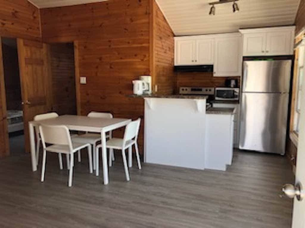 Foto 3 von 21: Sandpiper Beach Resort - Cottage # 5