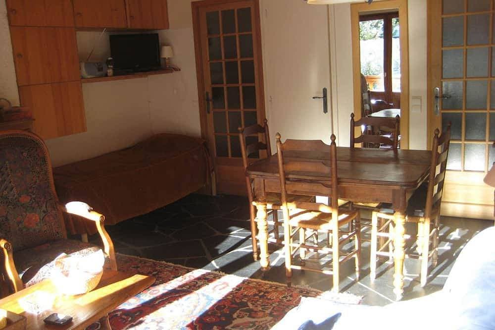 Foto 4 von 10: Gemütliches Studio mit Balkon in Courchevel 1850