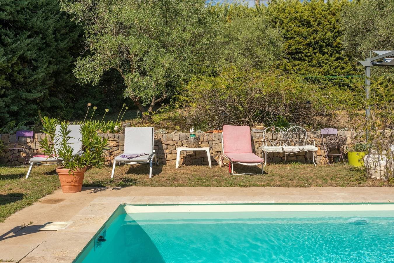 Foto 3 von 30: Appartement 'Les Tarentes' mit Bergblick, Gemeinschaftspool und WLAN
