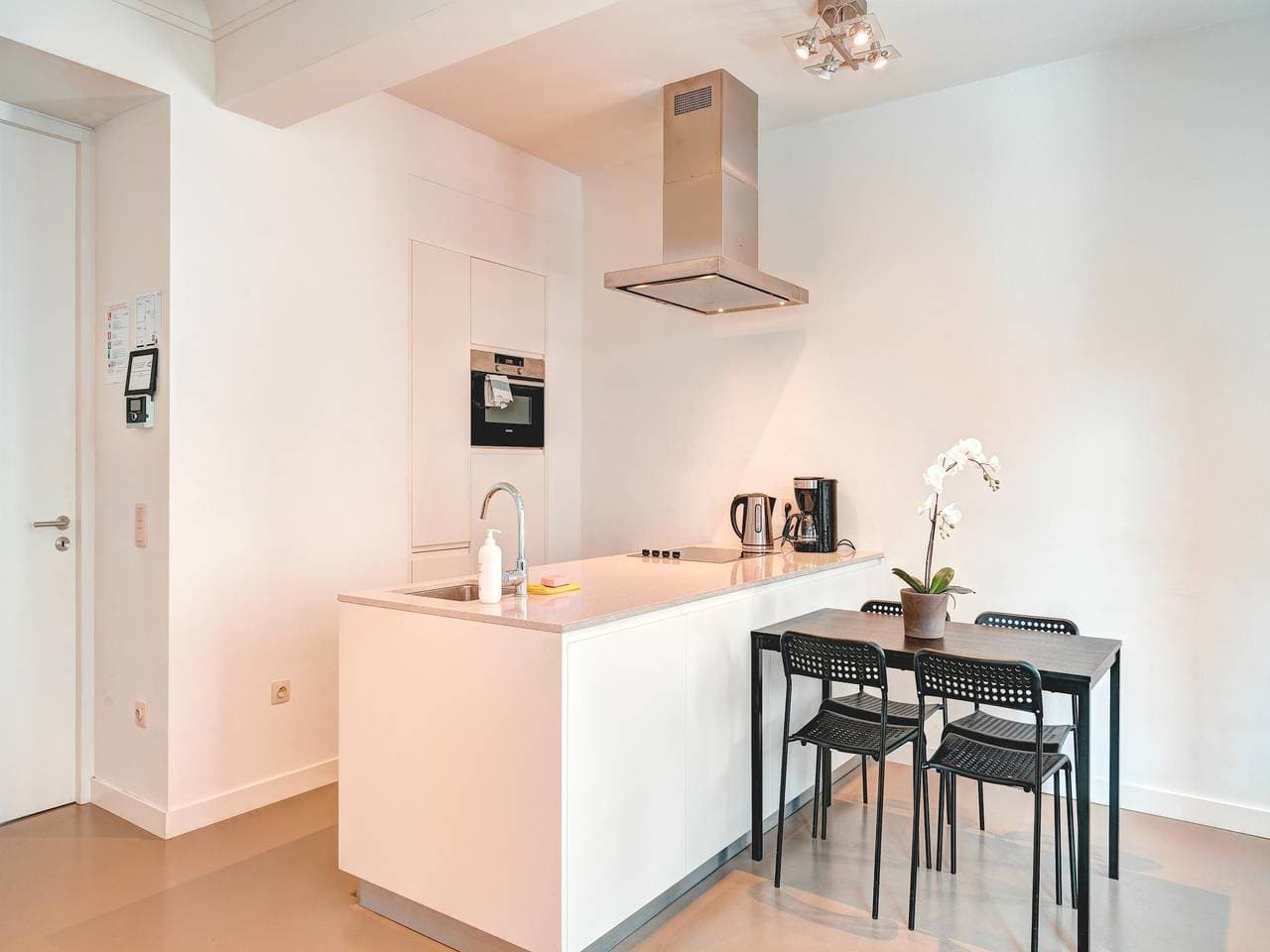 Foto 9 von 24: Schickes Meir-Apartment für 9 Personen mit Balkon