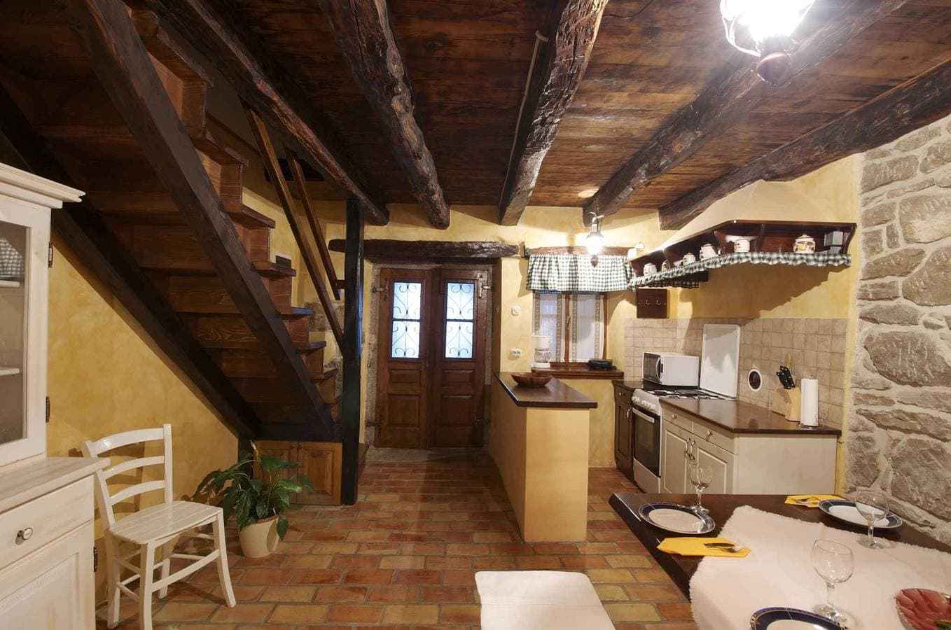 Foto 13 von 25: Ferienhaus in ruhiger Lage mit Pool