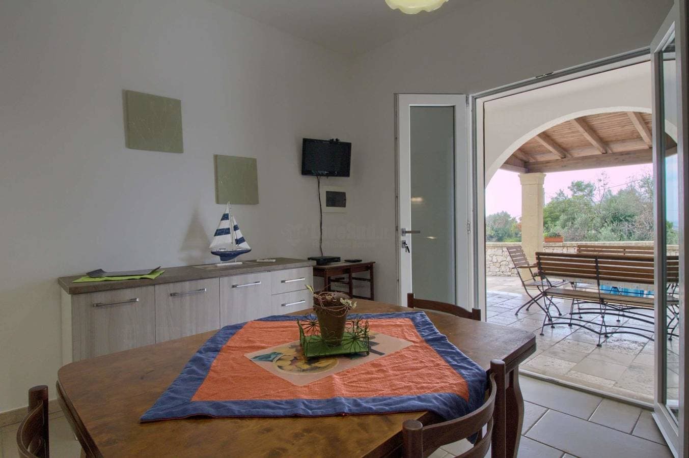 Foto 12 von 19: Ferienhaus für 5 Personen mit Terrasse