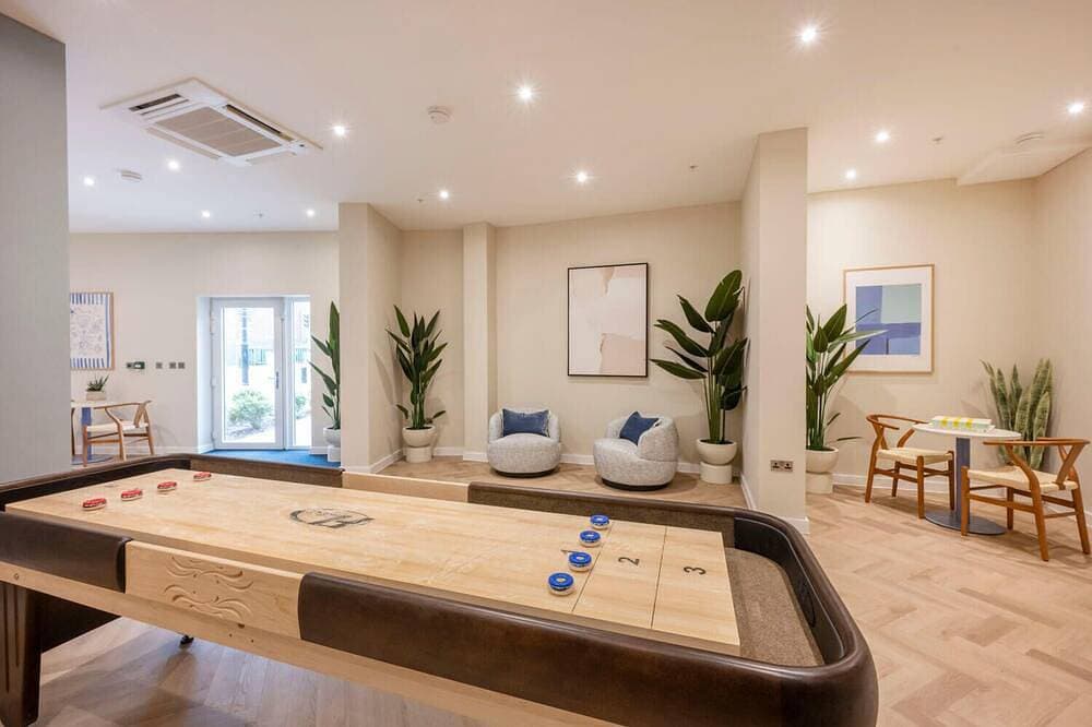 Foto 12 von 23: 2Br Modern Apartment | 12 Mins to Heathrow