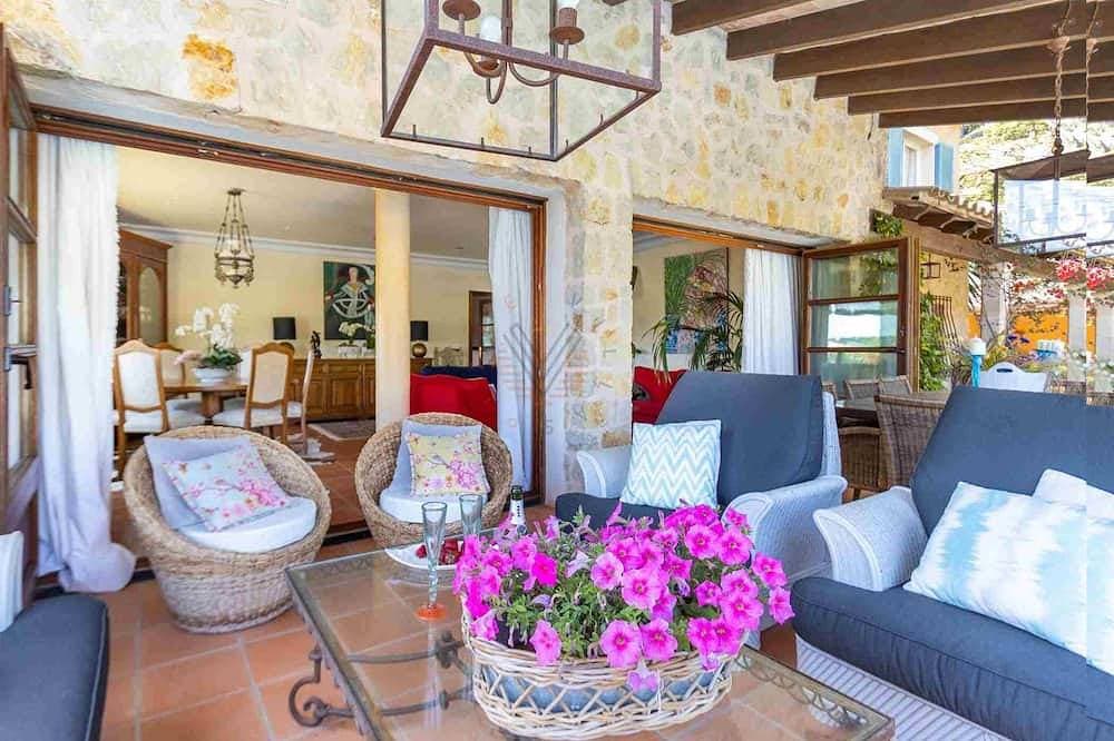 Foto 12 von 30: Charmante Villa mit Pool und Aussicht
