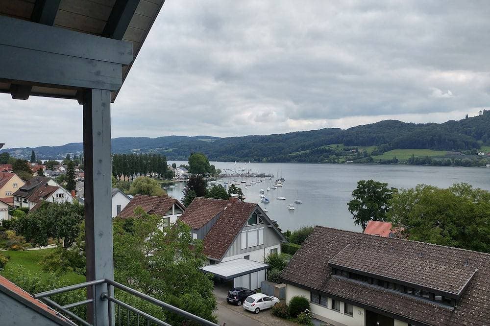 Foto 11 von 11: Ferienwohnung für 3 in Hanglage mit Traumblick auf den See