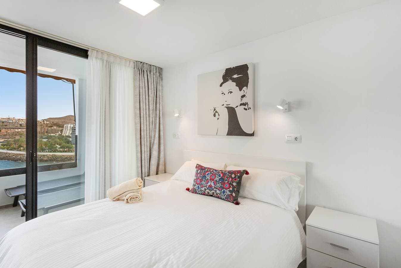 Foto 6 von 21: Ferienwohnung 'Ocean Wave Retreat' mit Meerblick, WLAN und Klimaanlage