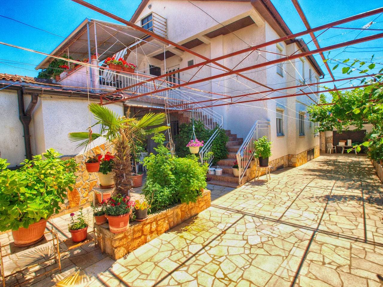 Foto 5 von 23: Ferienwohnung für 2 Personen mit Terrasse