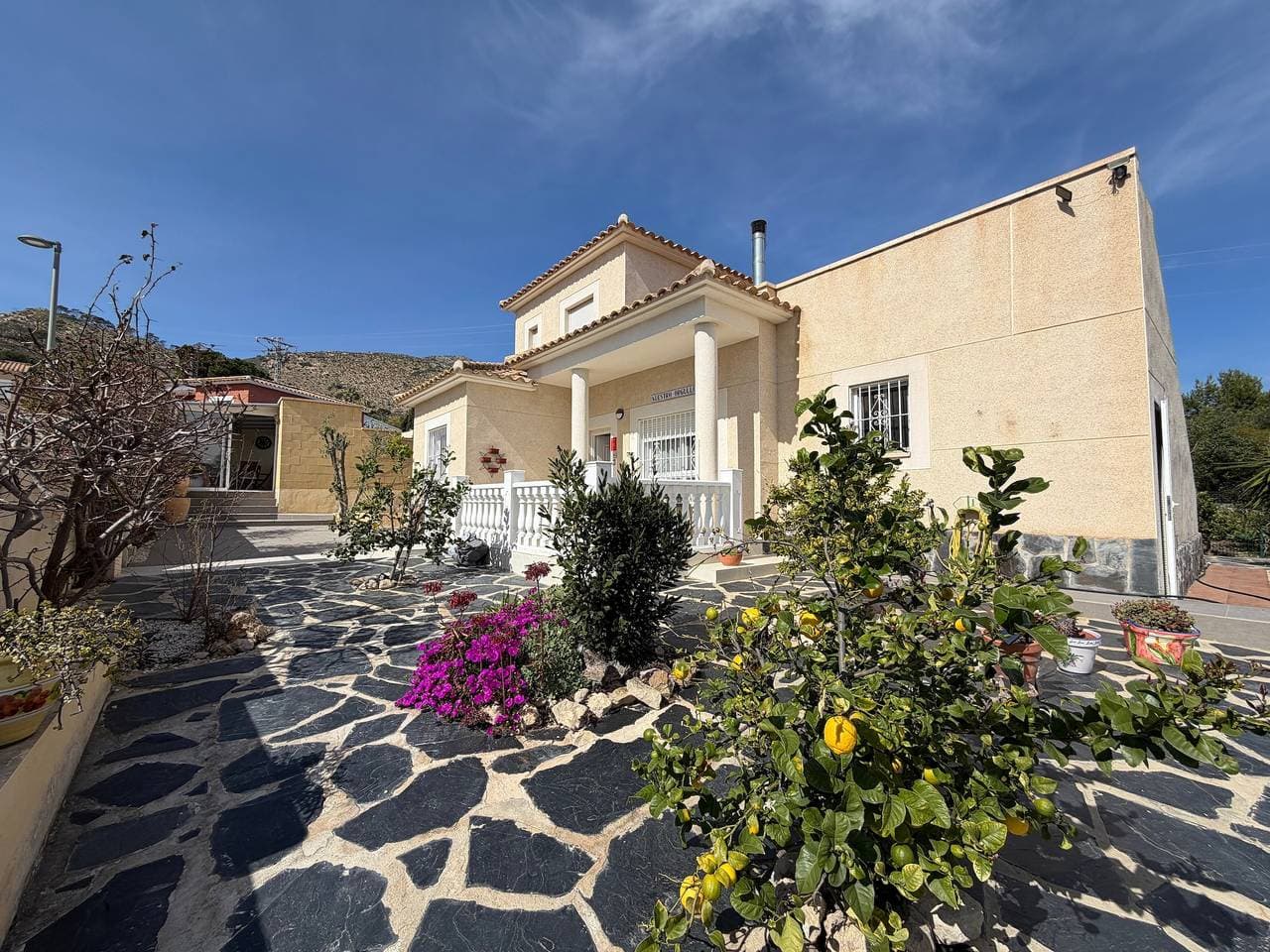 Foto 2 von 26: Villa Leviosa in ruhiger Lage mit privatem Pool!