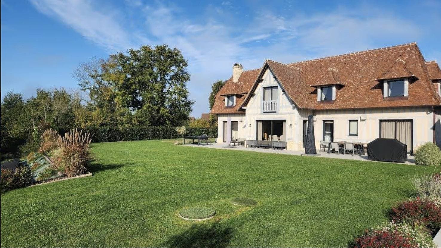 Foto 3 von 36: Villa La Normandie