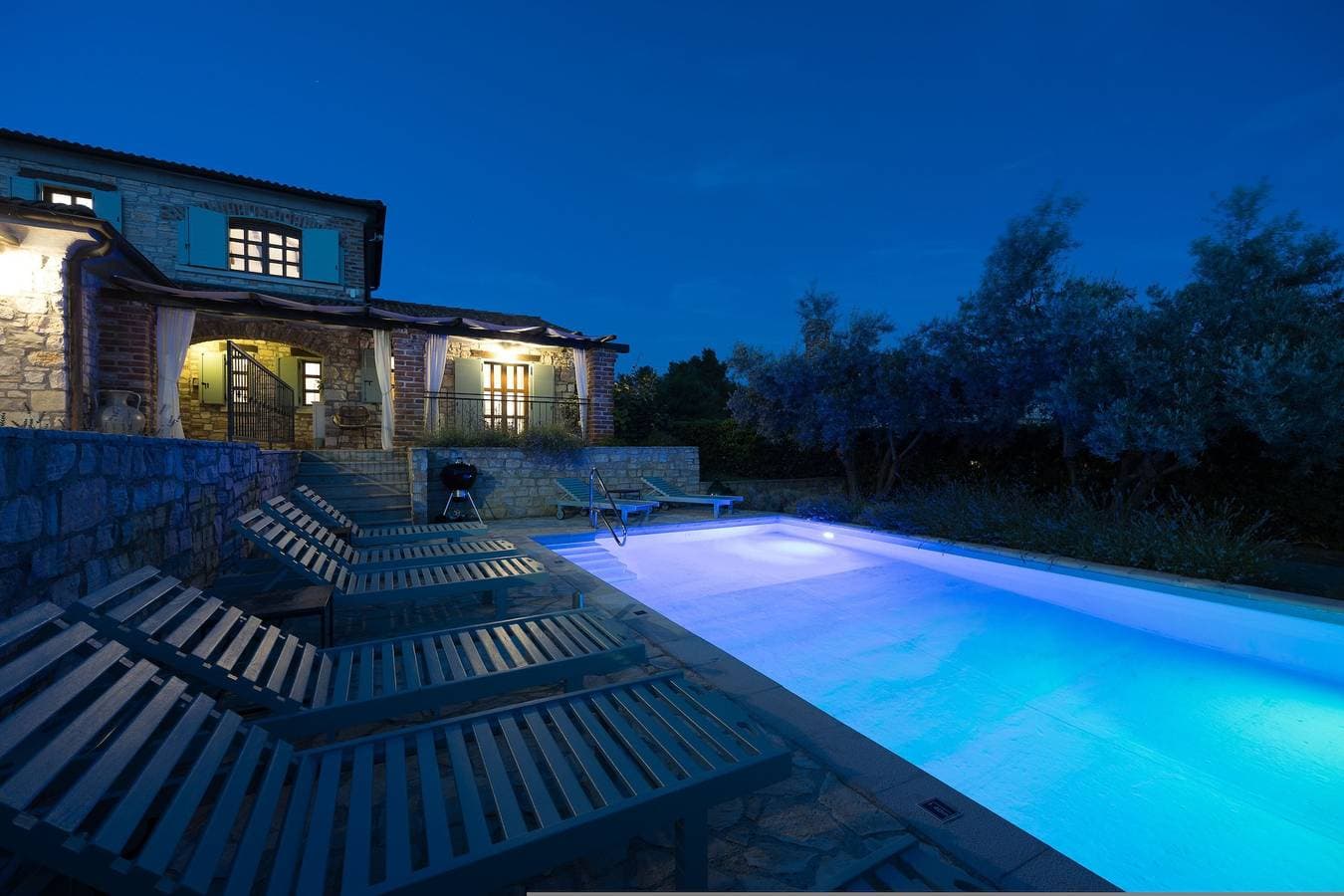 Foto 7 von 36: Vila Aryana With Pool