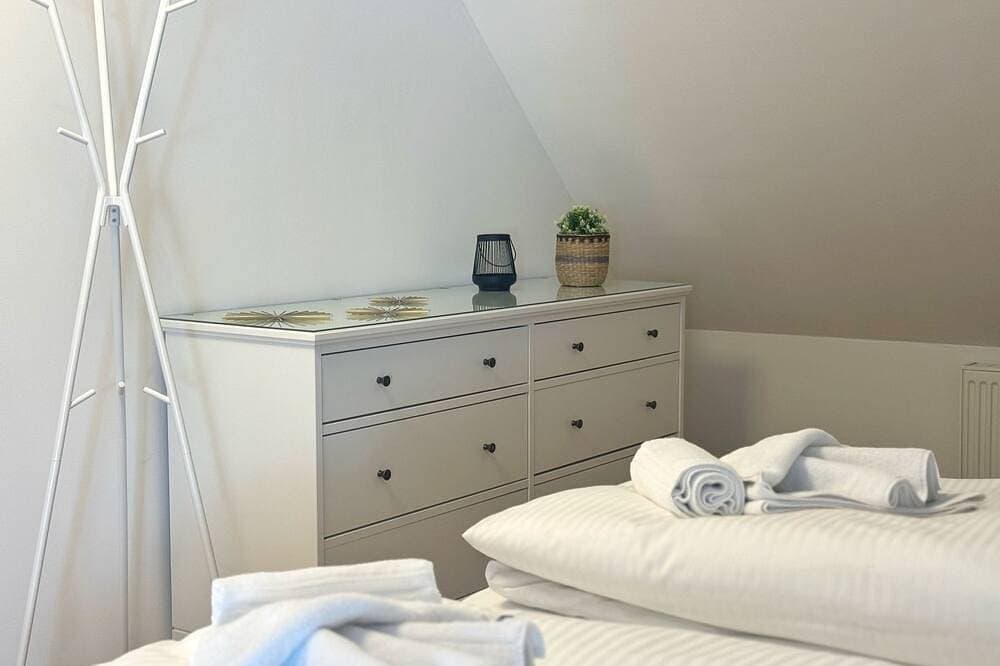 Foto 4 von 22: Ferienwohnung Alvine - Dubnitz bei Sassnitz - Doppelhaushälfte Alwine