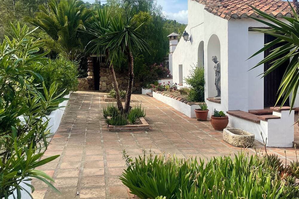 Foto 6 von 19: Großes andalusisches Bauernhaus, herrliche Aussicht, Pool und Gärten, in der Nähe des Naturparks