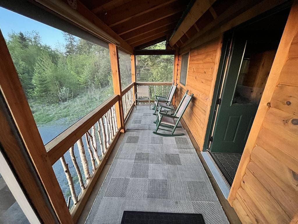 Foto 5 von 33: Blockhaus mit Panoramablick auf Cherry Pond und White Mountains